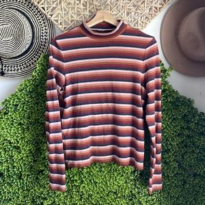 American Eagle Long Sleeve Fall Top